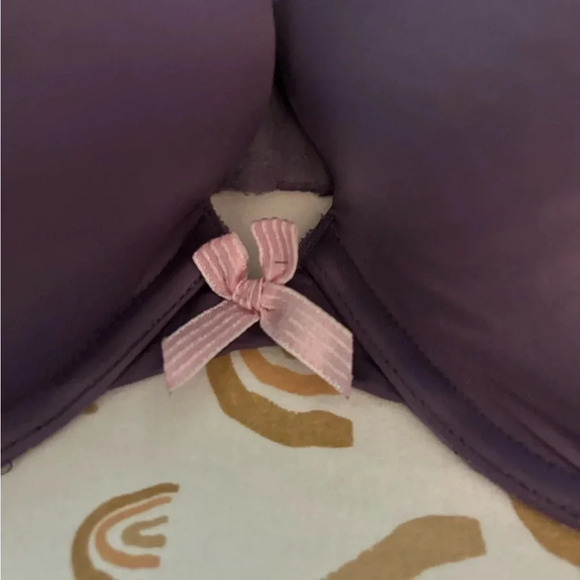 Victoria’s Secret size 34DD Very Sexy Push-Up “ShowStopper” bra adjust. Straps - Picture 3 of 5